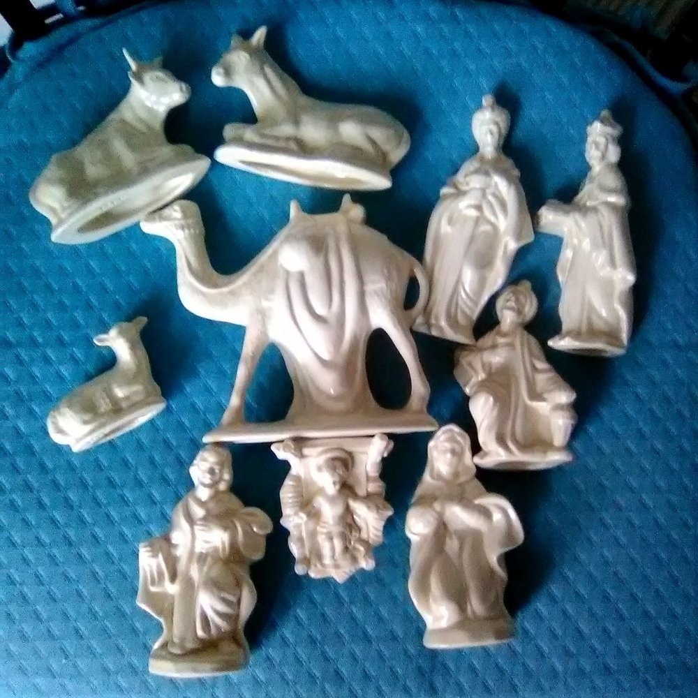 Nativity Figurines/10